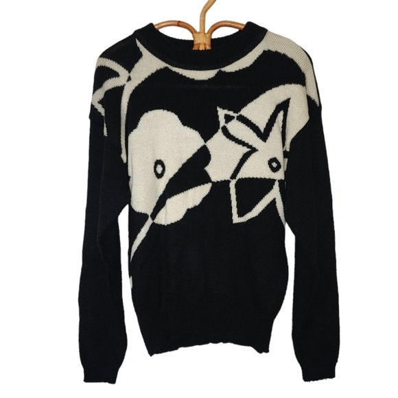 Vintage black and white floral sweater - Picture 1 of 3